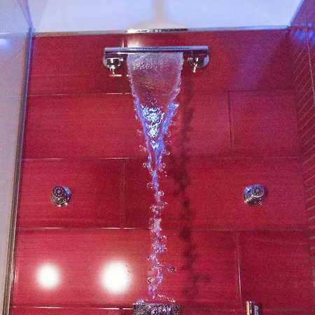 Ξενοδοχείο με διαμερίσματα Design Centro Storico